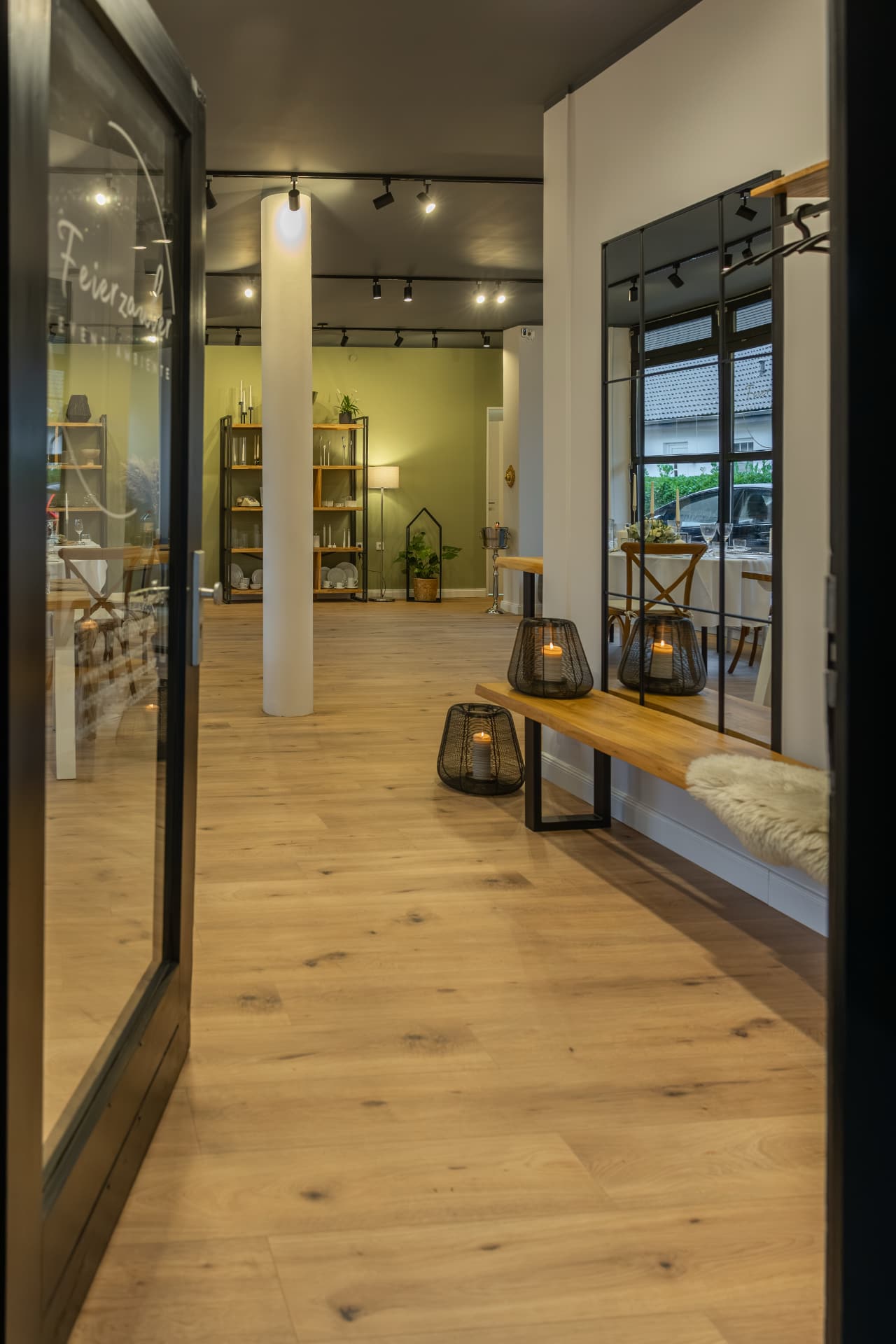 Der Showroom - Ansicht I